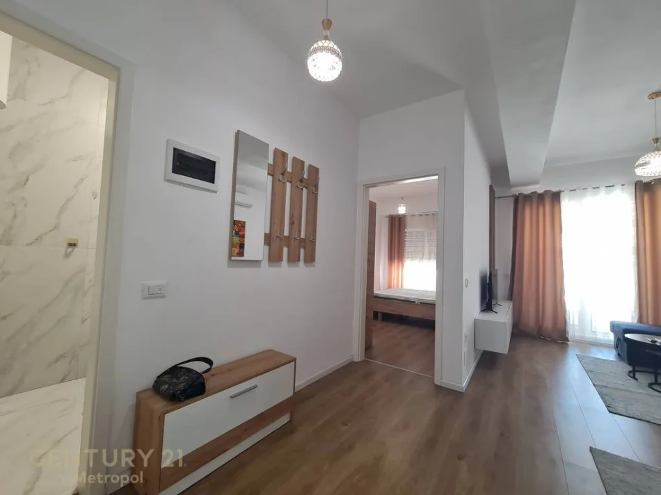 Tirane, shitet apartament 1+1 Kati 6, 60 m² 116.000 € (ali demi)