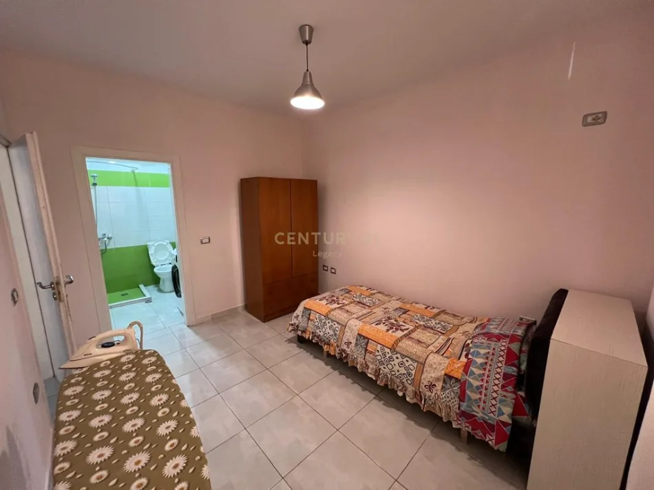 Tirane, jepet me qera apartament 3+1 Kati 2, 85 m² 500 € (Sotir Caci)