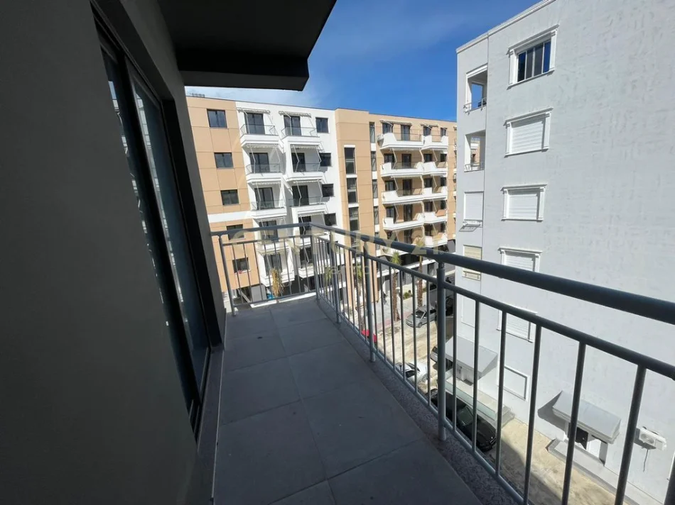 Durres, shitet apartament 1+1 Kati 3, 71 m² 92.000 € 