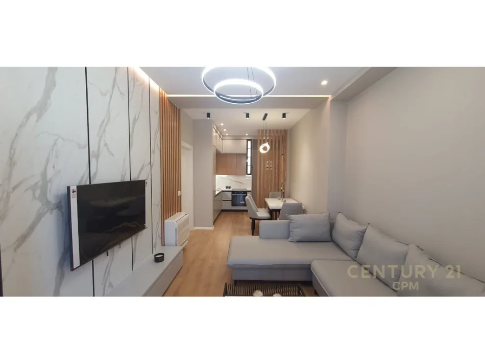 Tirane, jepet me qera apartament 1+1 Kati 8, 77 m² 1.100 €