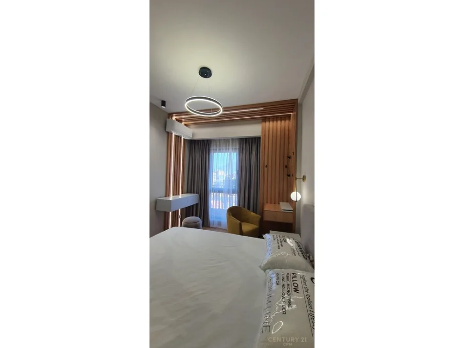 Tirane, jepet me qera apartament 1+1 Kati 8, 77 m² 1.100 €