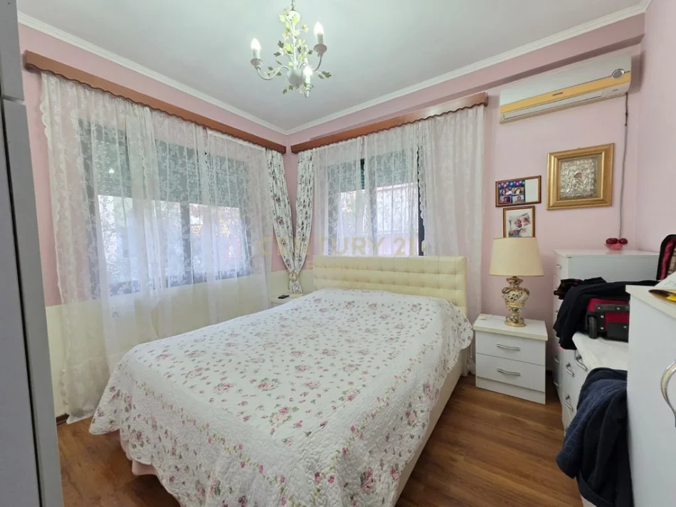 Tirane, shitet apartament 2+1 Kati 1, 83 m² 180.000 € (Kodra e Diellit)