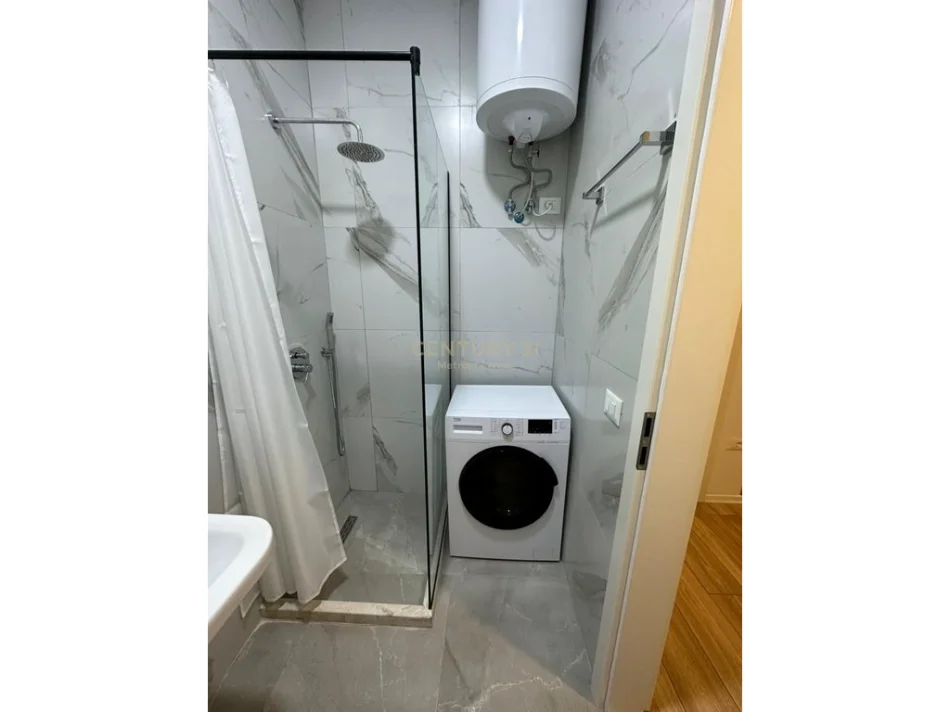 Tirane, shitet apartament 1+1 , 41 m² 82.000 € (Kompleksi Mangalem)