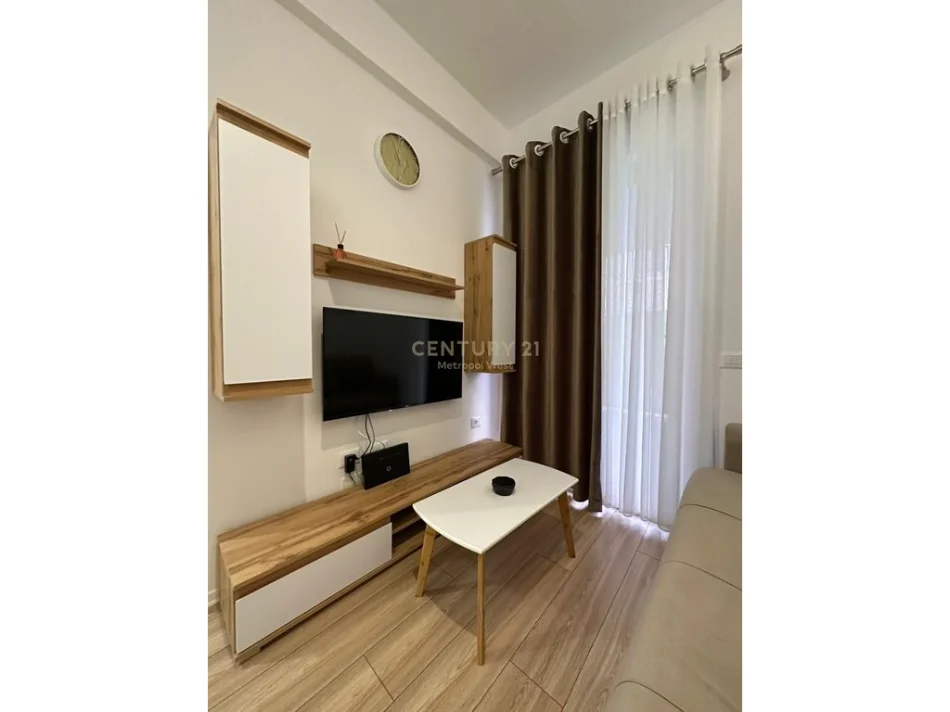 Tirane, shitet apartament 1+1 , 41 m² 82.000 € (Kompleksi Mangalem)