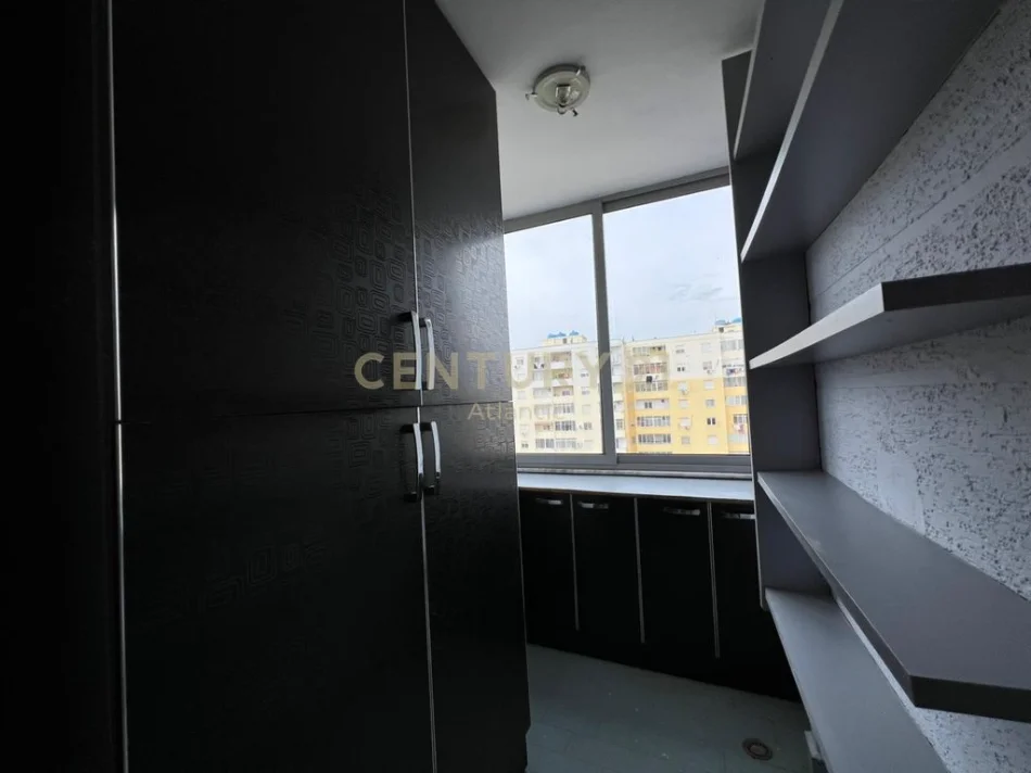 Durres, shitet apartament 2+1 , 106 m² 120.000 € (Ish URT,Durres)