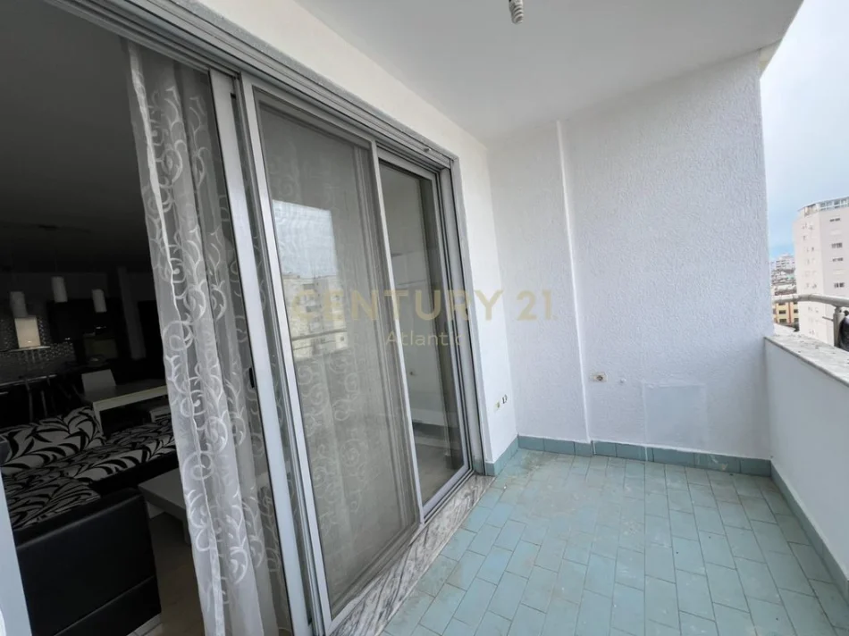 Durres, shitet apartament 2+1 , 106 m² 120.000 € (Ish URT,Durres)