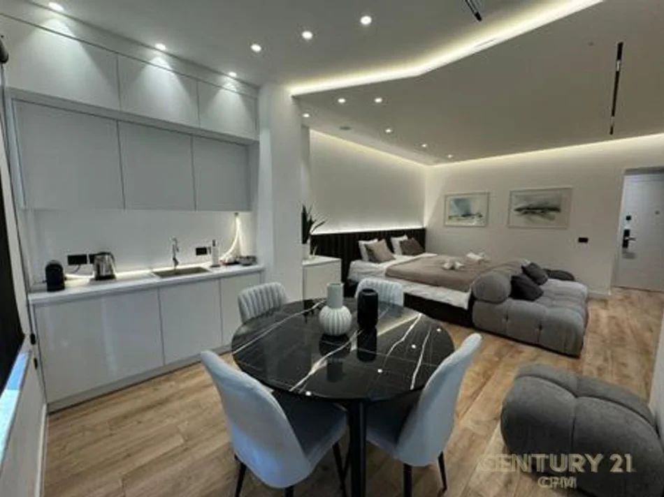 Tirane, shitet garsonier 1+1 Kati 1, 50 m² 180.000 €