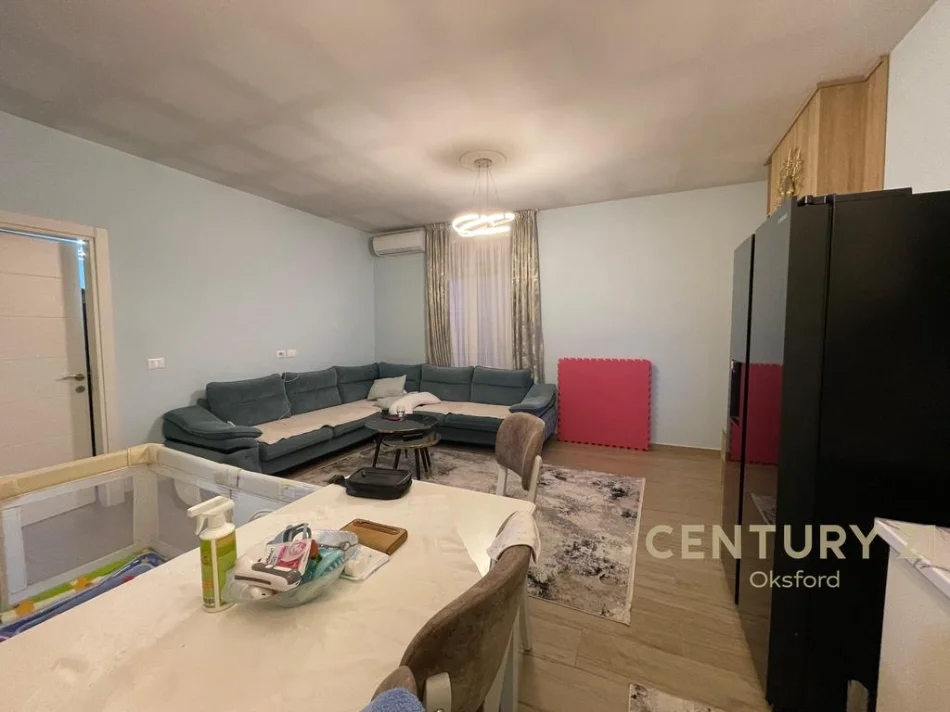 Tirane, shitet apartament 2+1+Ballkon Kati 6, 78 m² 150.000 € 