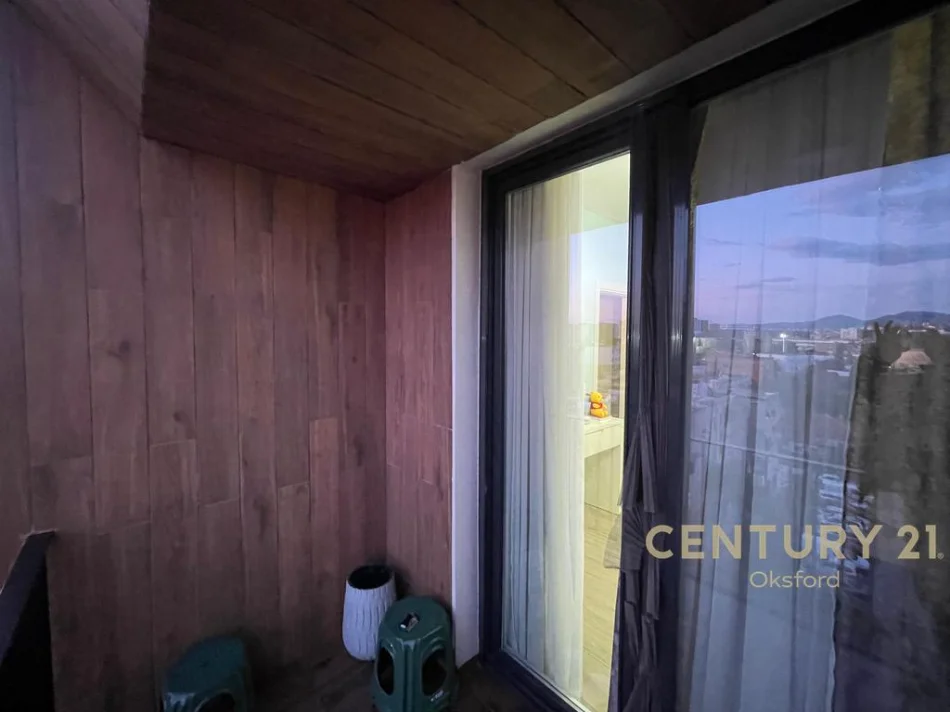 Tirane, shitet apartament 2+1+Ballkon Kati 6, 78 m² 150.000 € (shkolla e bashkuar)