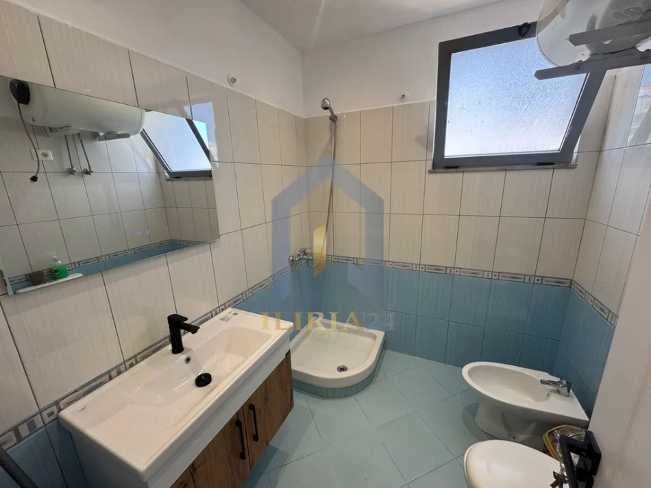 Tirane, shitet apartament 2+1+Aneks+Ballkon Kati 3, 90 m² 158.000 € (Apartament 2+1 per shitje ne Yzberisht Rruga Besim Alla)
