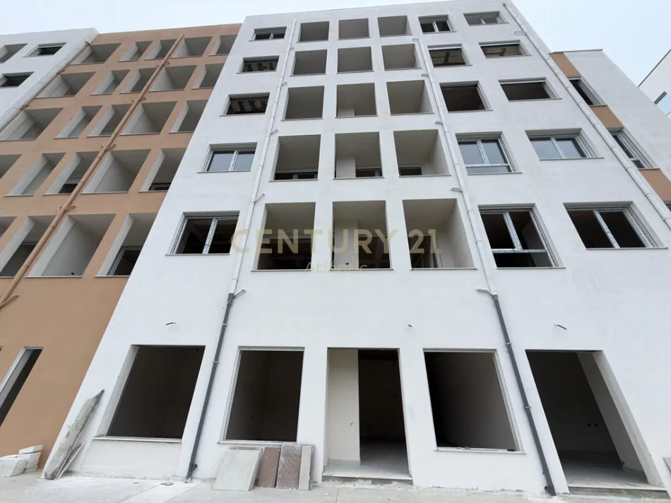 Durres, shitet apartament 1+1 Kati 0, 92 m² 75.000 € 