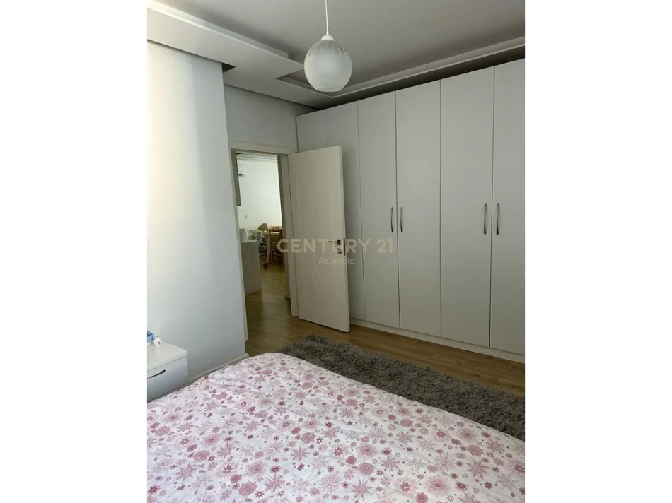 Durres, shitet apartament 2+1+Ballkon Kati 2, 300 m² 165.000 € 