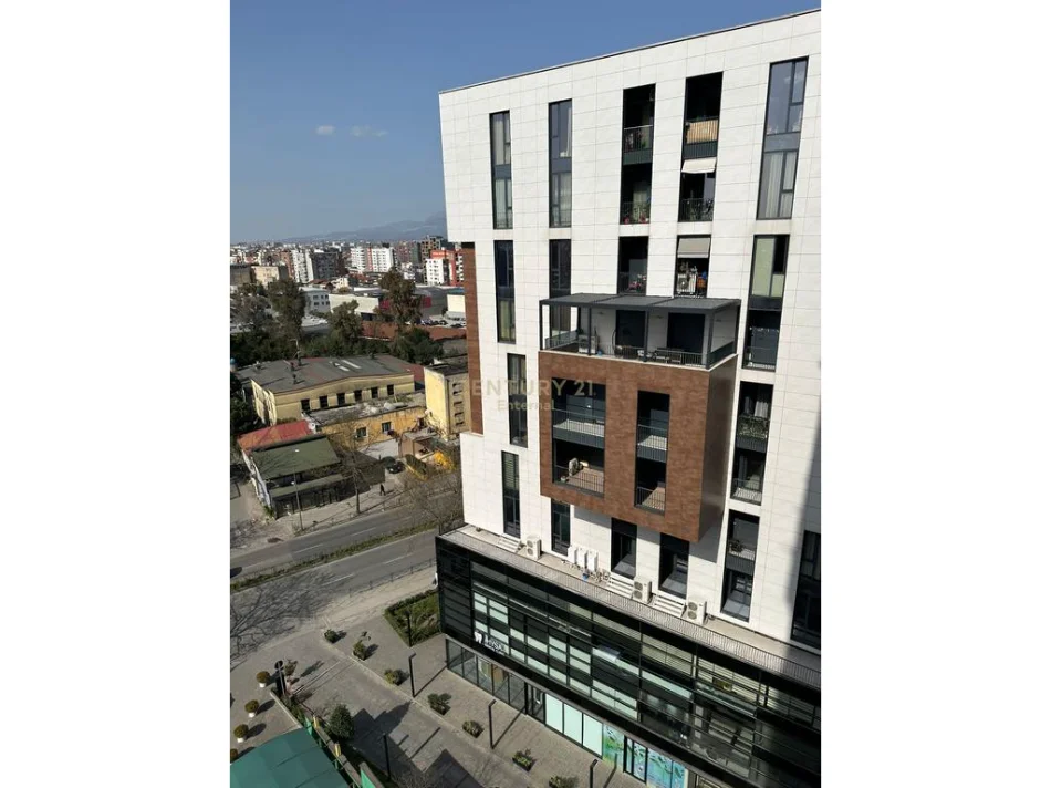 Tirane, shitet 1+1 Kati 7, 54 m² 125.000 € 