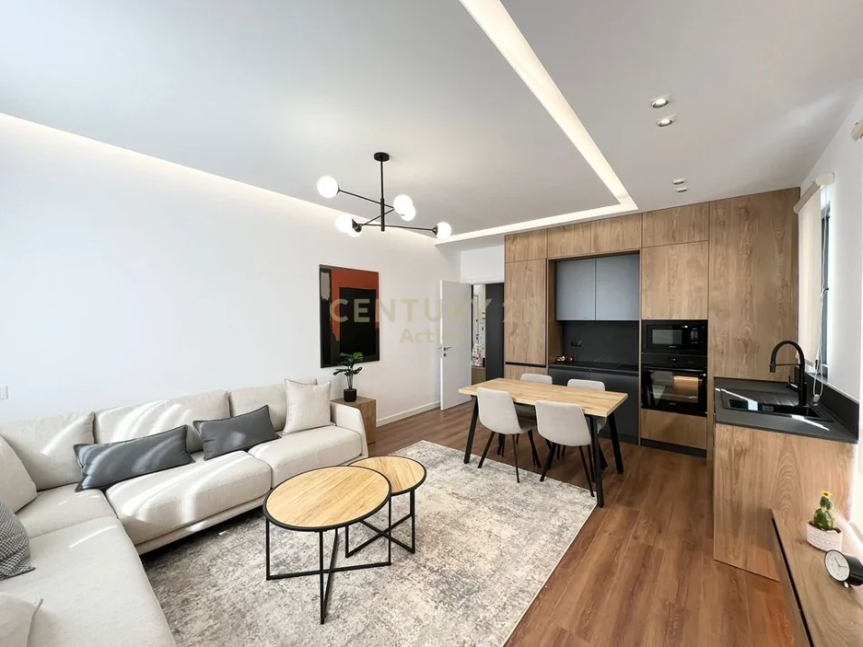 Tirane, jepet me qera apartament 1+1+Ballkon Kati 9, 71 m² 720 € (rruga e dibres)