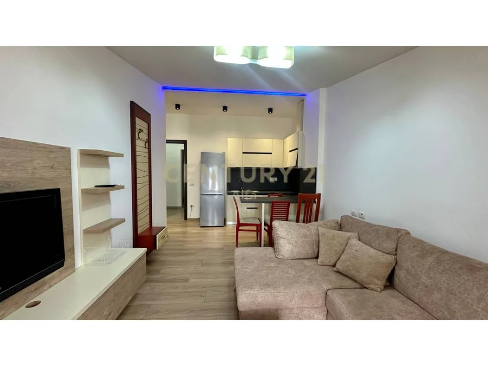 Tirane, shitet apartament 1+1 Kati 5, 48 m² 79.000 € (kodra e diellit)