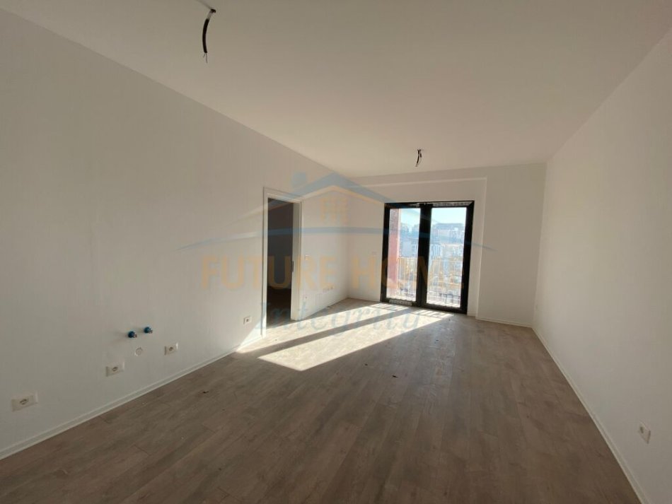 Tirane, jepet me qera apartament 1+1+2 Ballkon2 per Zyra Kati 6, 80 m² 1.000 € (Rruga e Kavajes)