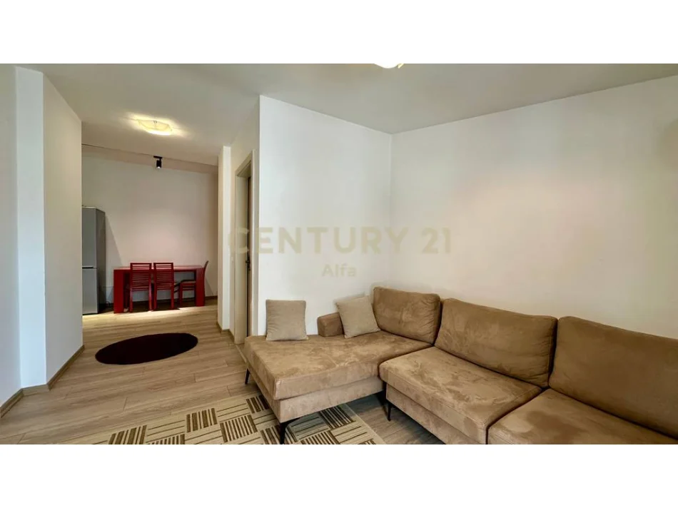 Tirane, shitet apartament 1+1 Kati 5, 64 m² 106.000 € (kodra e diellit)