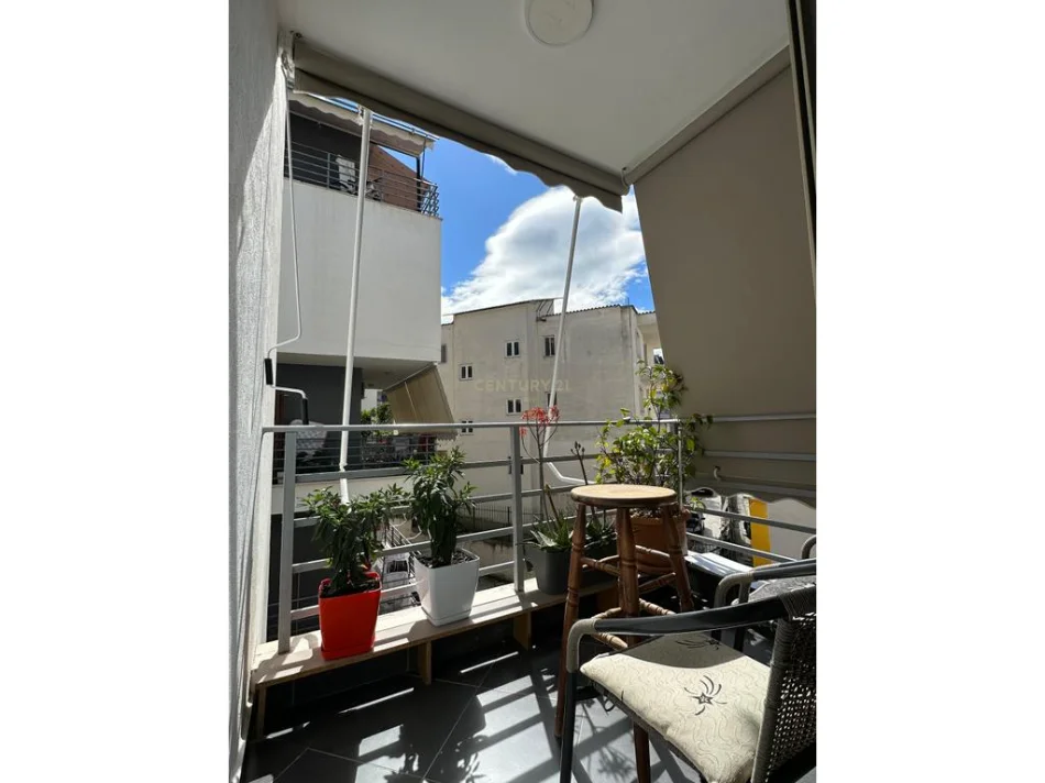 Tirane, shitet apartament 2+1 Kati 2, 111 m² 155.000 € 