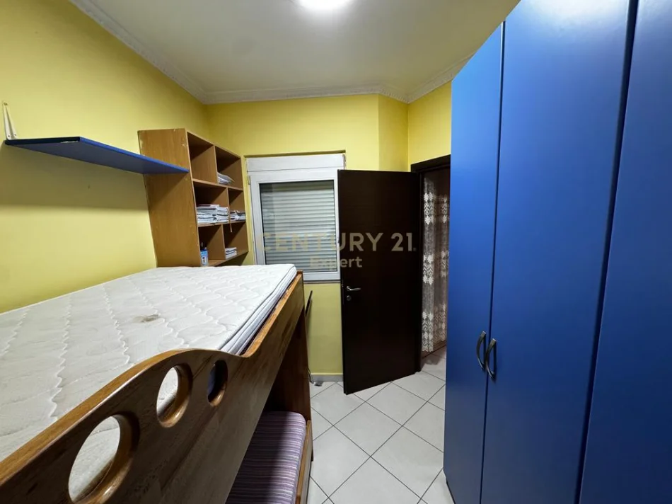 Tirane, jepet me qera apartament 2+1+Ballkon Kati 4, 61 m² 650 € (Kopshti Zoologjik)