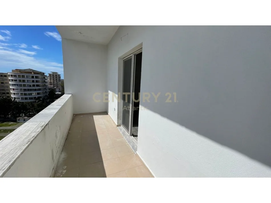 Durres, shitet apartament 2+1 Kati 7, 93 m² 100.000 € (Plazh,hekurudha)
