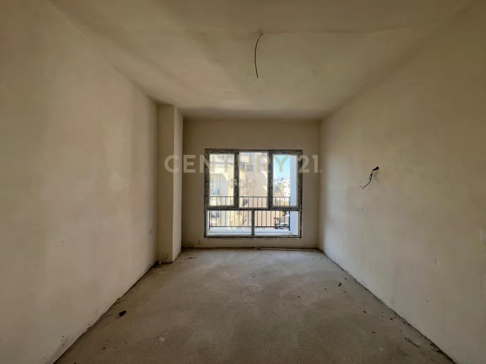 Tirane, shitet apartament 1+1+Ballkon Kati 3, 74 m² 126.000 € 