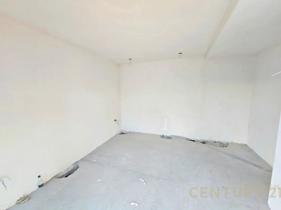 Tirane, shitet apartament duplex Dublex Kati 7, 238 m² 295.000 € (farmacia 10)