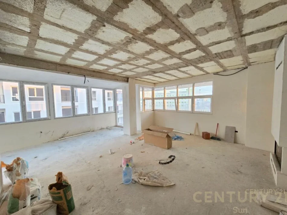 Tirane, shitet apartament duplex Dublex Kati 7, 238 m² 295.000 € (farmacia 10)