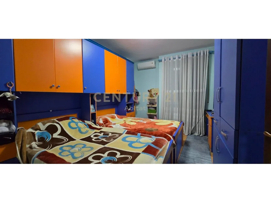 Tirane, shitet apartament 3+1+Ballkon Kati 3, 123 m² 290.000 € (delijorgji)