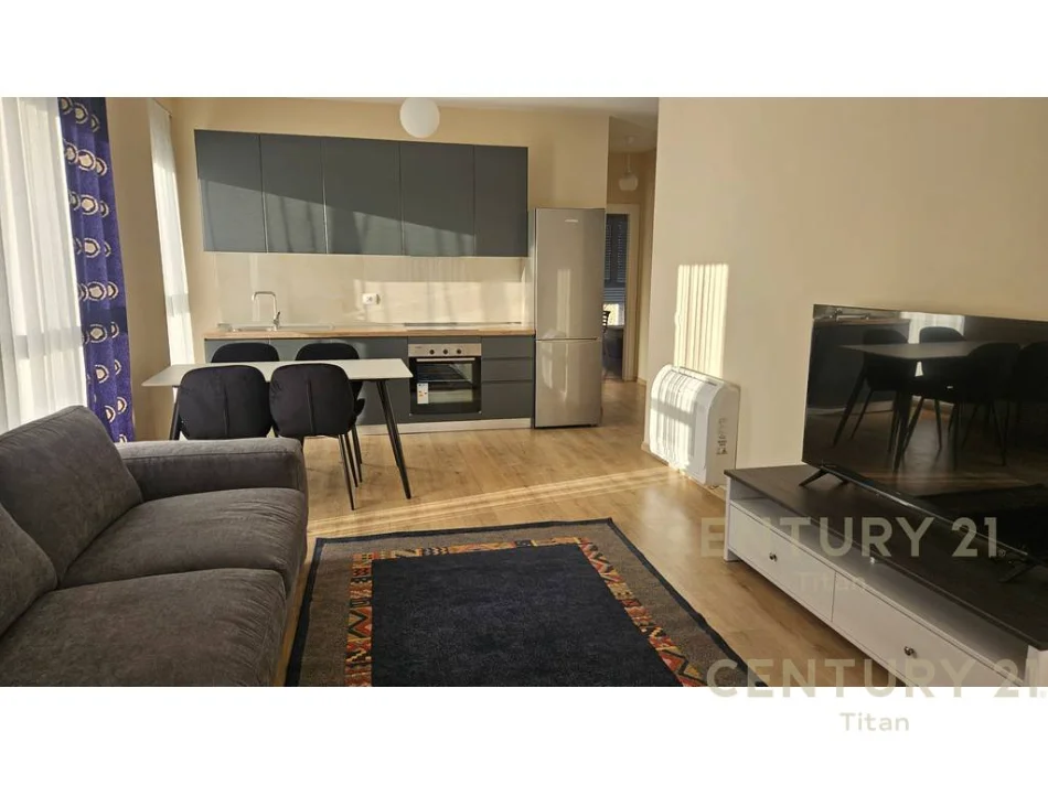 Tirane, jepet me qera apartament 2+1+Ballkon Kati 2, 101 m² 700 € (don bosko)