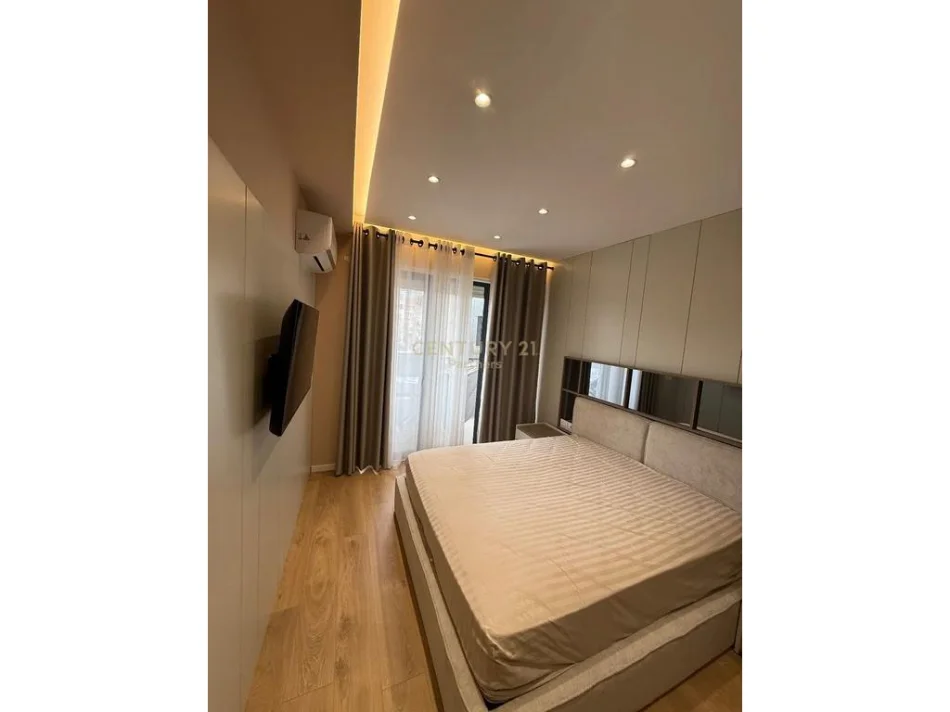 Tirane, shitet apartament 2+1+Aneks Kati 3, 117 m² 370.000 € (Rruga e Durresit)