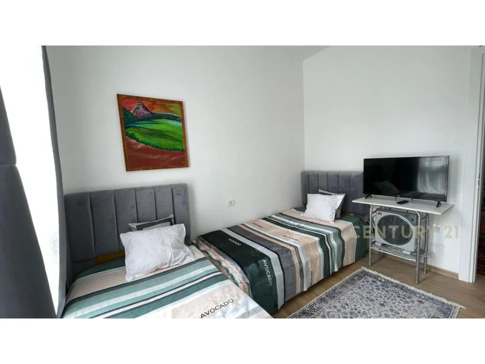 Tirane, jepet me qera apartament 1+1 Kati 1, 30 m² 280 € 