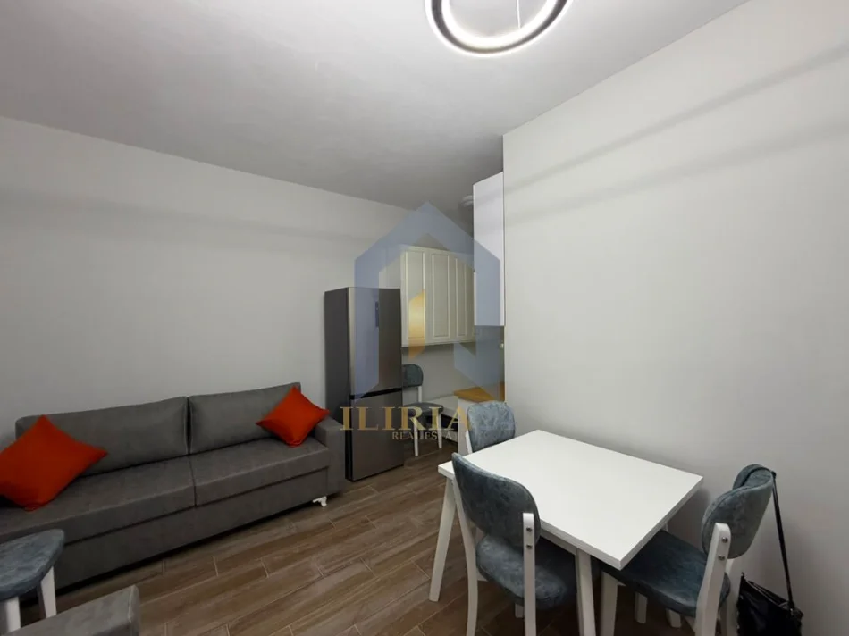 Tirane, shitet apartament 1+1+Ballkon Kati 2, 56 m² 120.000 € (Apartament 1+1 per shitje ne Kinostudio Kompleksi Orion)