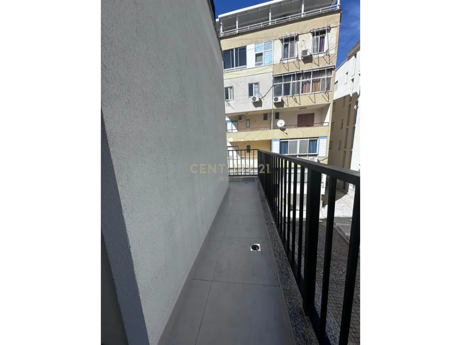 Durres, shitet apartament 1+1 Kati 2, 67 m² 87.000 € (Golem)