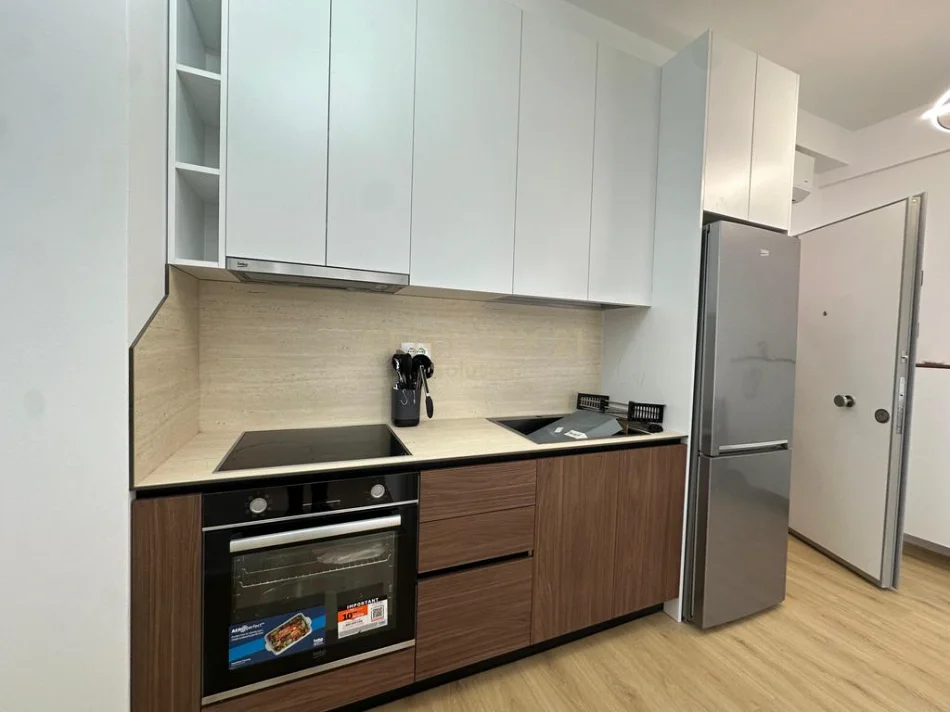 Tirane, jepet me qera apartament 1+1 Kati 6, 50 m² 450 € (Kompleksi Mangalem)