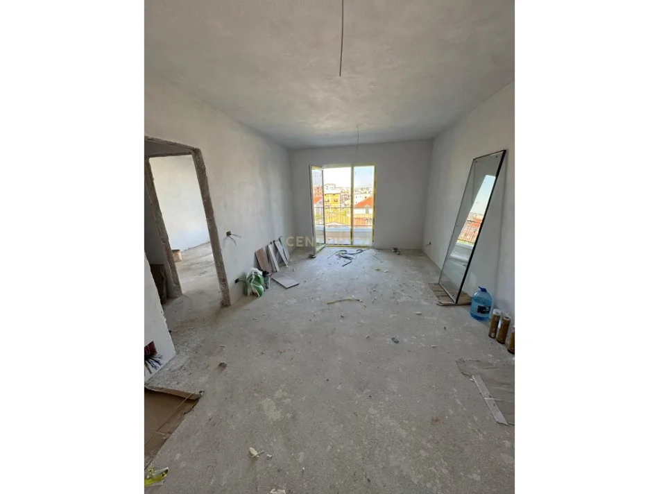 Tirane, shitet apartament 1+1 Kati 3, 63 m² 118.000 € 