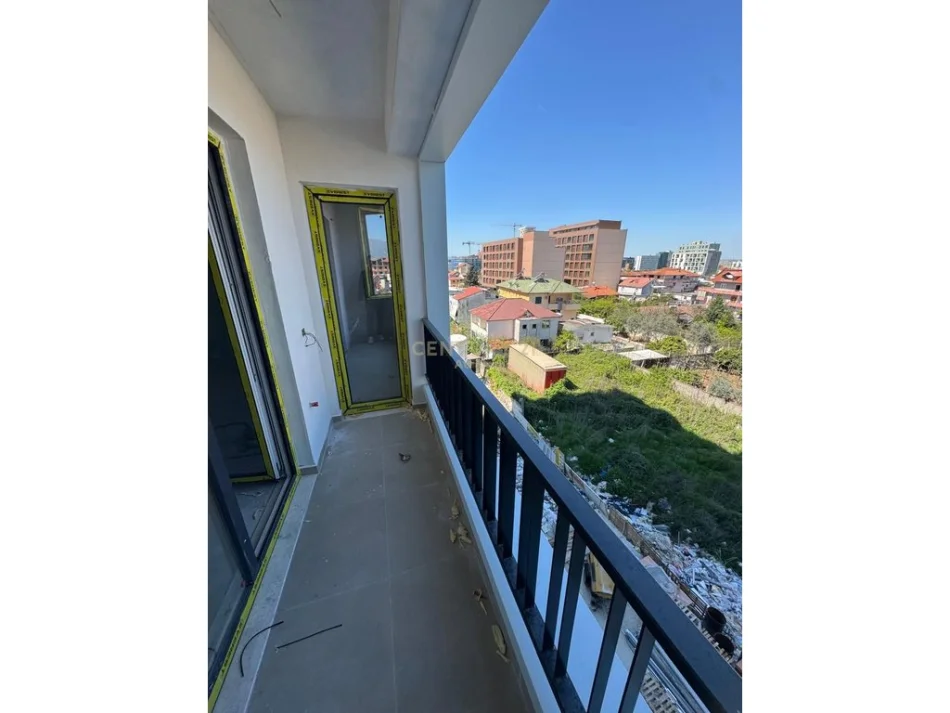 Tirane, shitet apartament 1+1 Kati 3, 63 m² 118.000 € (Rruga Besa Atrium137809)
