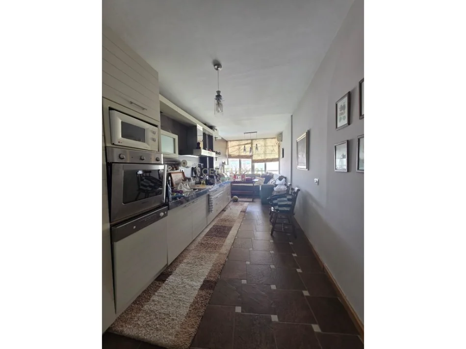 Tirane, shitet apartament 3+1+Ballkon Kati 8, 120 m² 210.000 € (laprake)