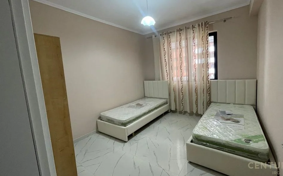Tirane, jepet me qera apartament 2+1 Kati 5, 110 m² 550 € (Kompleksi Urban Gate)