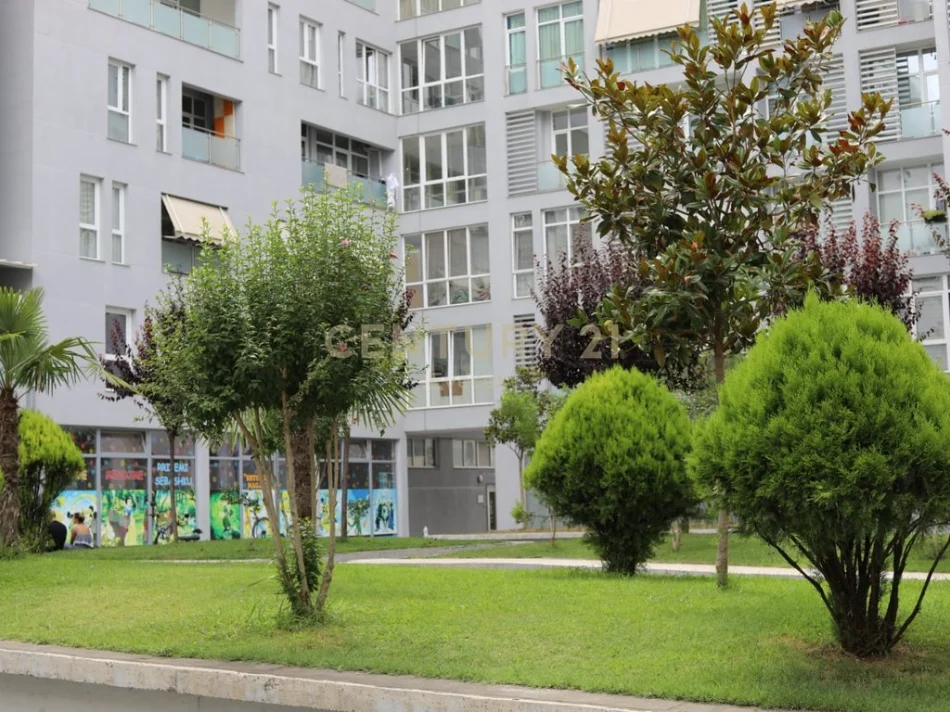 Tirane, shes apartament 3+1+Ballkon Kati 3, 111 m² 352.000 € 