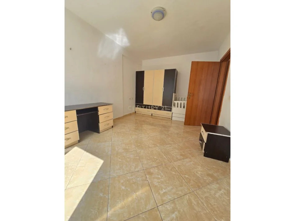 Tirane, shitet apartament 1+1 Kati 6, 73 m² 165.000 € 