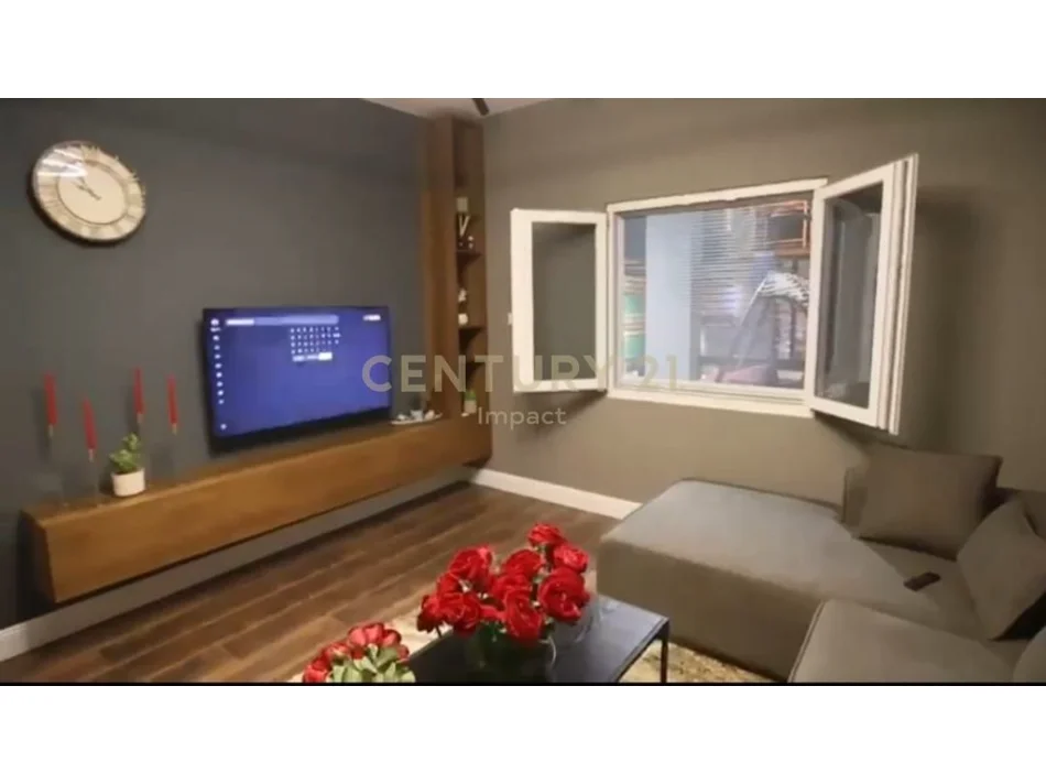 Tirane, shitet apartament 1+1 Kati 0, 110 m² 175.000 € (don bosko)
