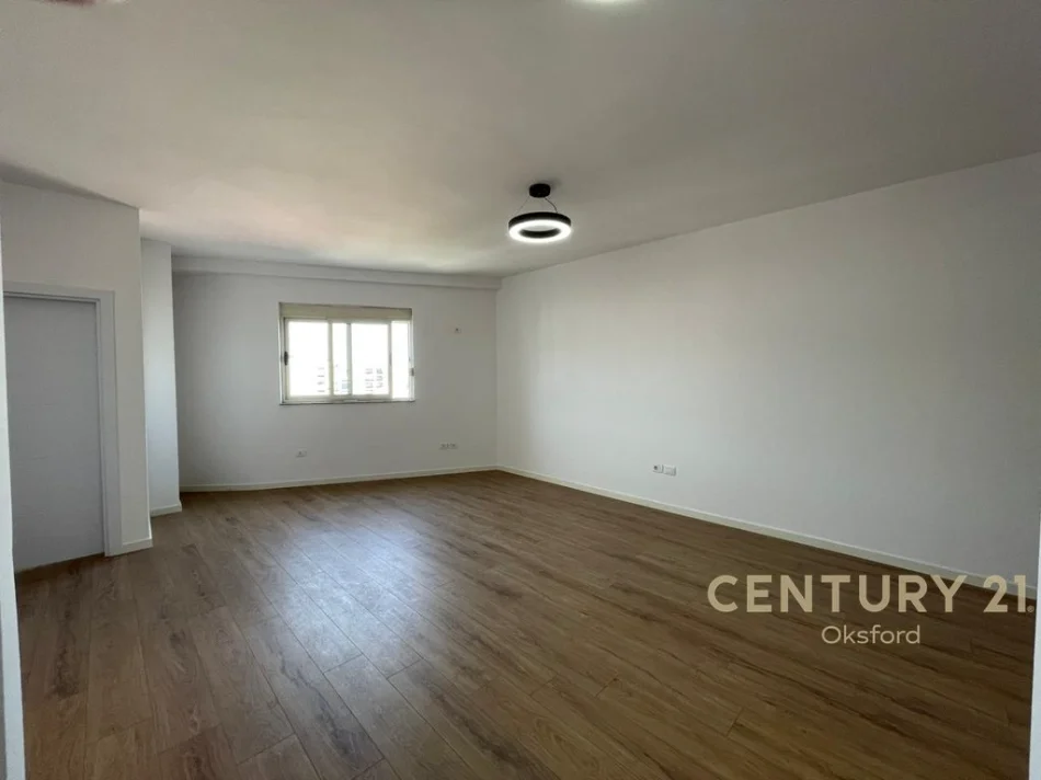 Tirane, jepet me qera apartament Kati 3, 175.000 € 