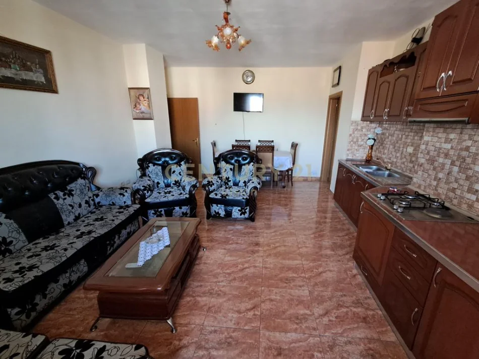 Shkoder, shitet apartament 2+1 Kati 7, 90 m² 85.000 € (rus)
