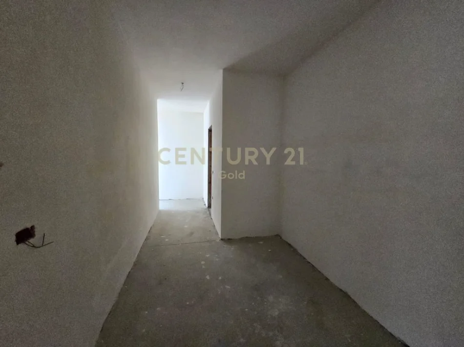 Tirane, shitet apartament 2+1 Kati 5, 110 m² 132.000 € 