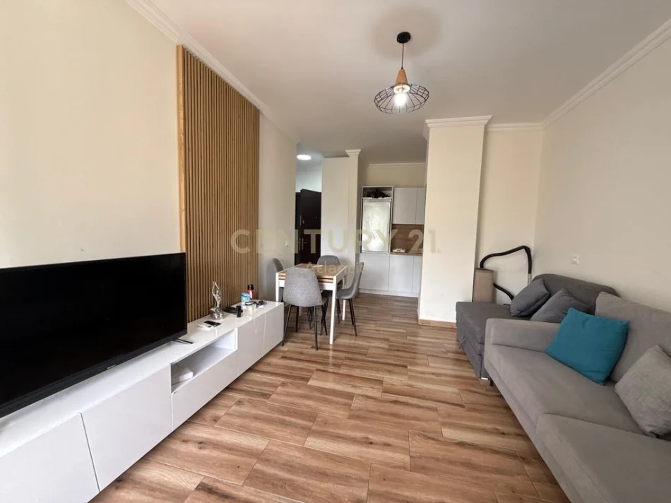 Durres, shitet apartament 1+1 Kati 1, 60 m² 74.000 € (Golem)