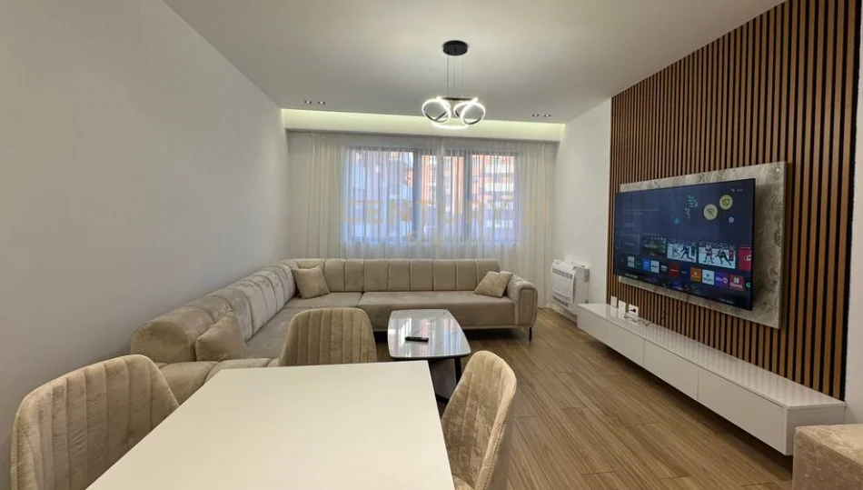 Tirane, jepet me qera apartament 1+1 Kati 5, 64 m² 650 € (Urban Gate , Astir)
