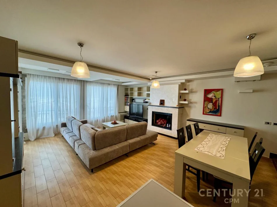 Tirane, shitet apartament duplex Dublex Kati 3, 126 m² 265.000 € (kodra e diellit)