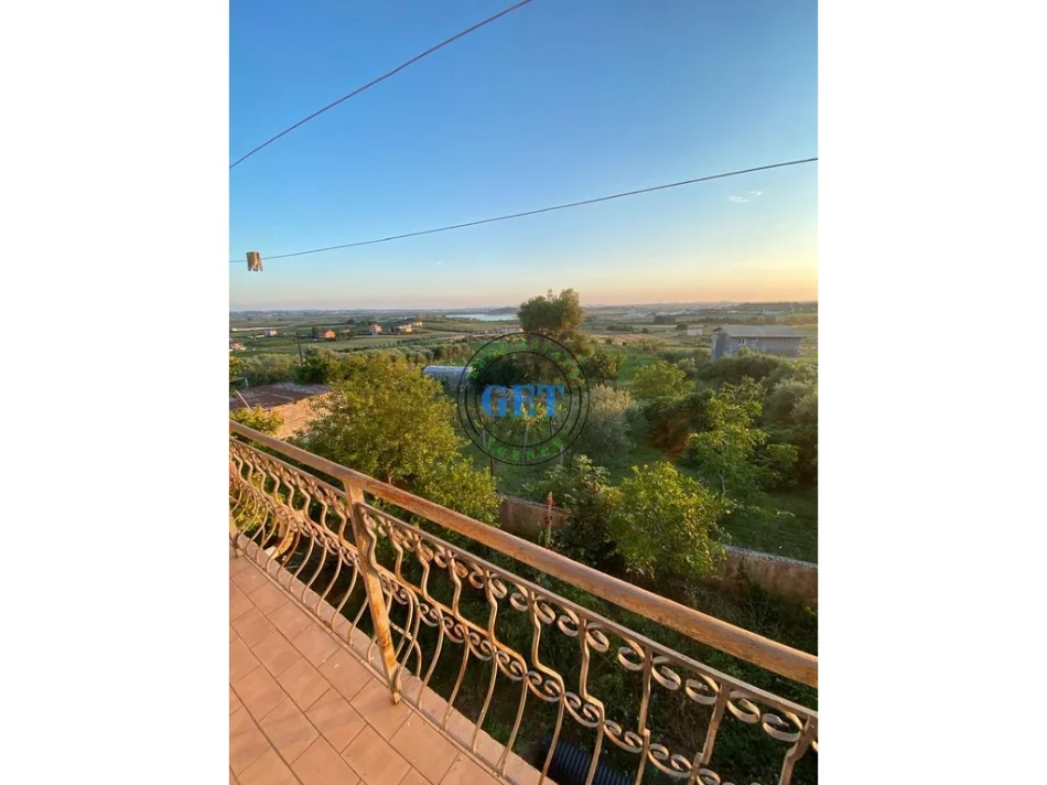 Durres, shitet Vile , 682 m² 235.000 € (Manëz e Vjetër)