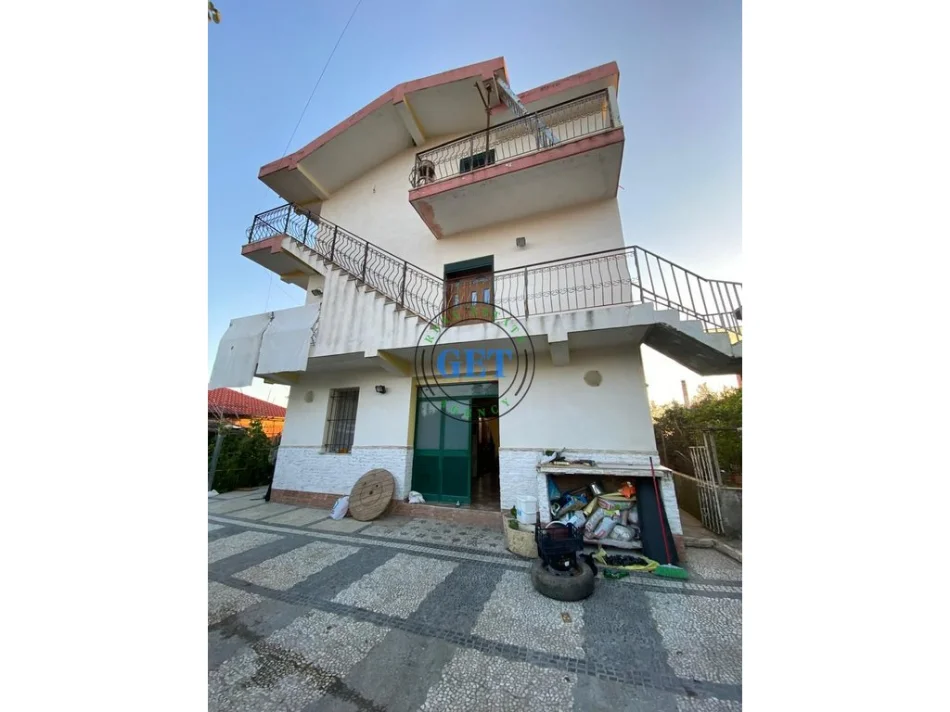 Durres, shitet Vile , 682 m² 235.000 € (Manëz e Vjetër)