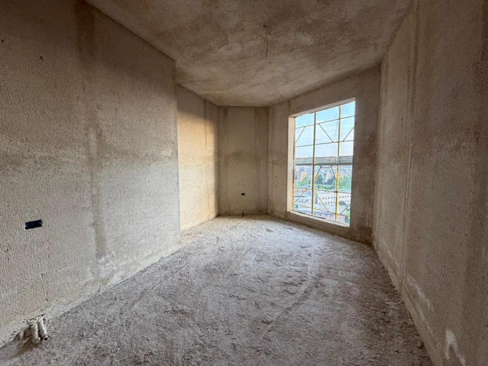 Tirane, shitet apartament 2+1 Kati 9, 97 m² 185.000 € (laprake)